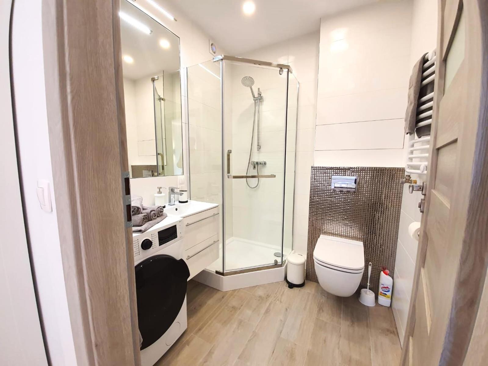 Apartament Przy Starowce - Hampton โบเลสวาเวียส ภายนอก รูปภาพ