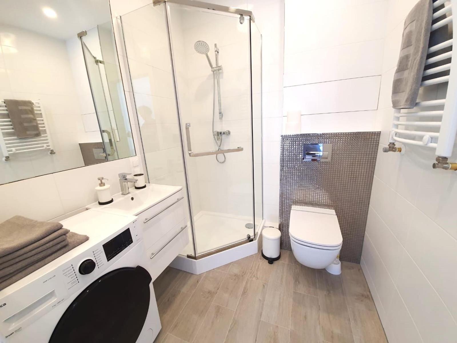 Apartament Przy Starowce - Hampton โบเลสวาเวียส ภายนอก รูปภาพ